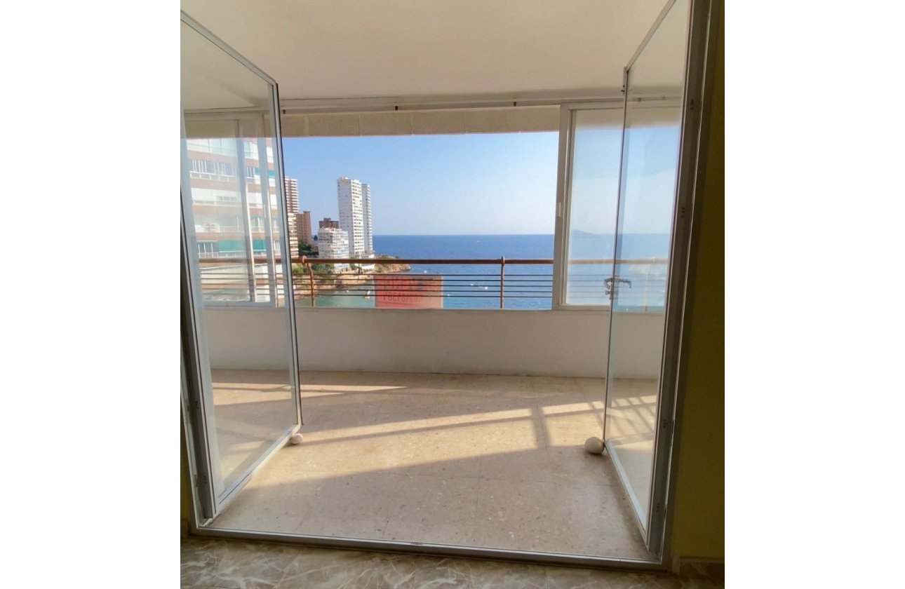 Reventa - Apartamento / piso - Benidorm - 1ª Linea De Playa