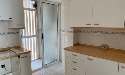 Reventa - Apartamento / piso - Benidorm - 1ª Linea De Playa