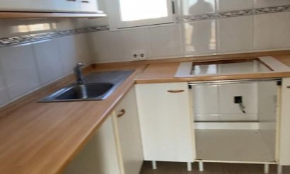 Reventa - Apartamento / piso - Benidorm - 1ª Linea De Playa