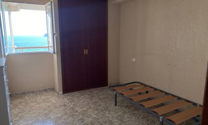 Reventa - Apartamento / piso - Benidorm - 1ª Linea De Playa