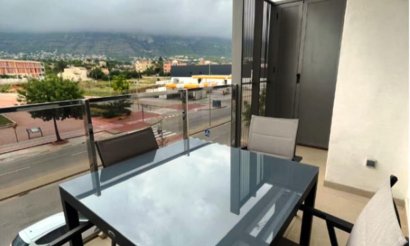 Resale - Apartment / flat - Denia