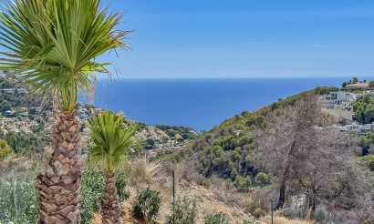 Resale - Villa - Altea