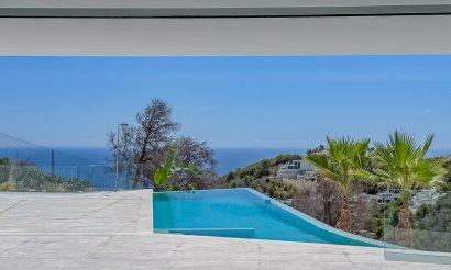 Resale - Villa - Altea