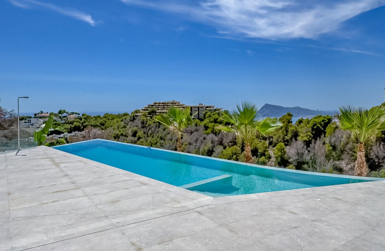 Resale - Villa - Altea