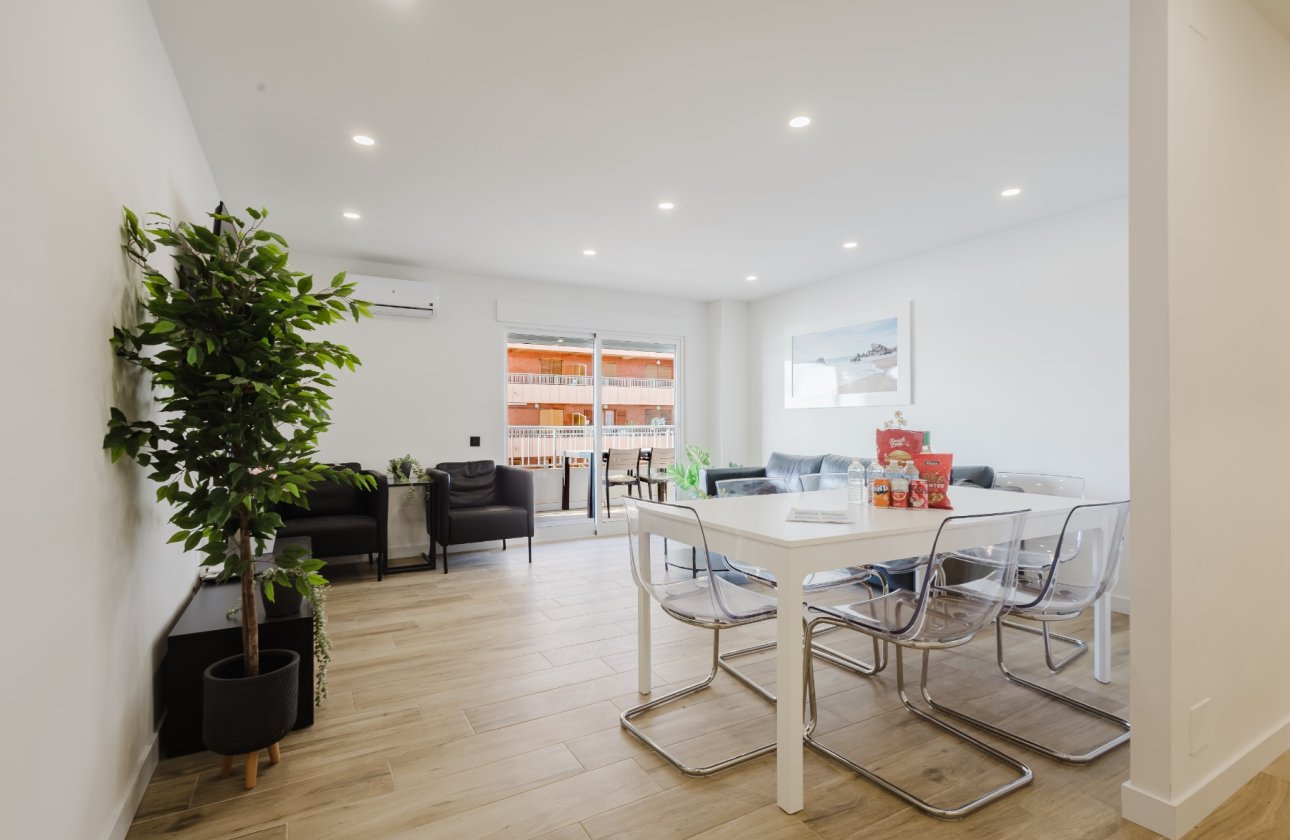 Reventa - Apartamento / piso - Torrevieja - Playa del Acequión