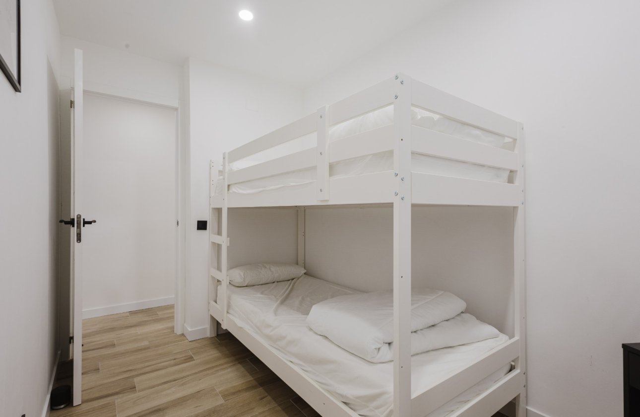 Reventa - Apartamento / piso - Torrevieja - Playa del Acequión