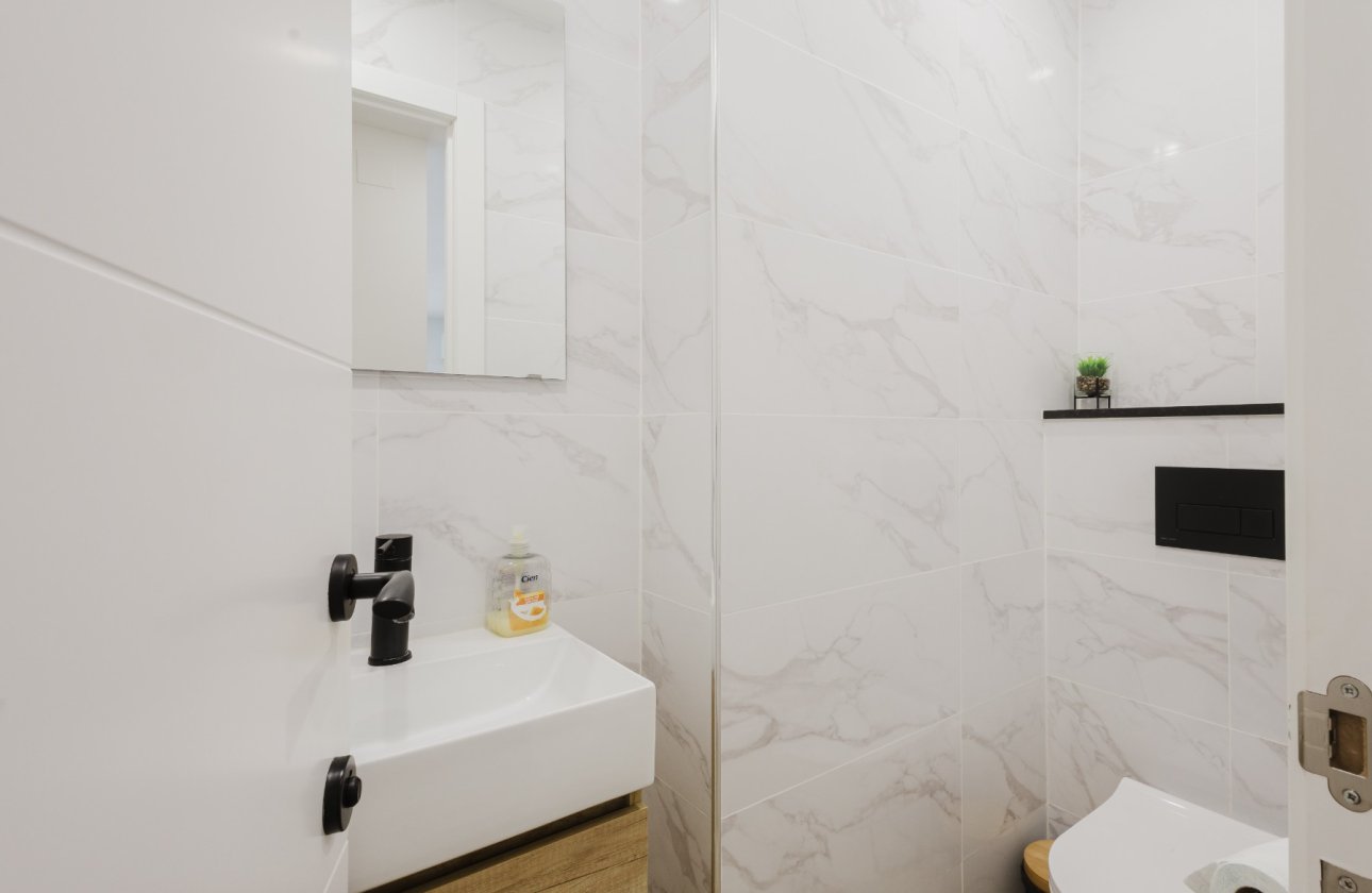 Reventa - Apartamento / piso - Torrevieja - Playa del Acequión