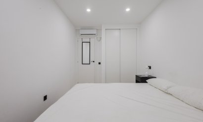 Reventa - Apartamento / piso - Torrevieja - Playa del Acequión