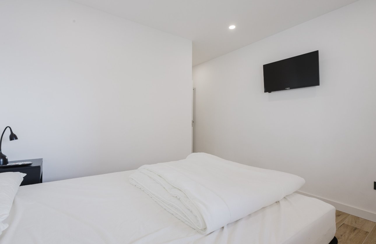 Reventa - Apartamento / piso - Torrevieja - Playa del Acequión