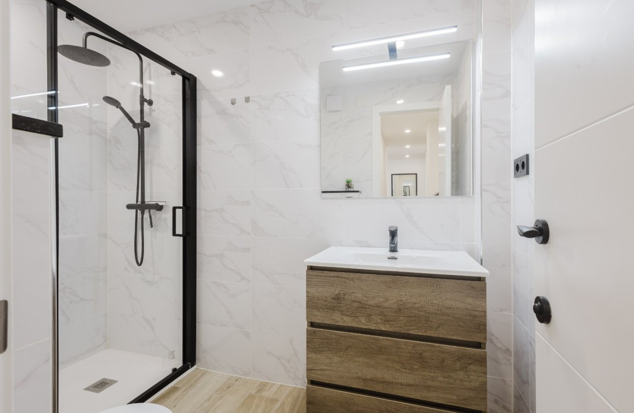 Reventa - Apartamento / piso - Torrevieja - Playa del Acequión