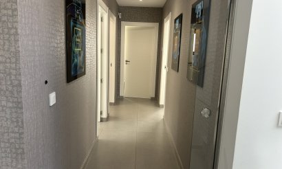 Resale - Villa - Los Balcones