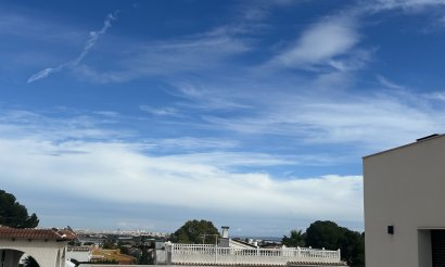 Resale - Villa - Los Balcones