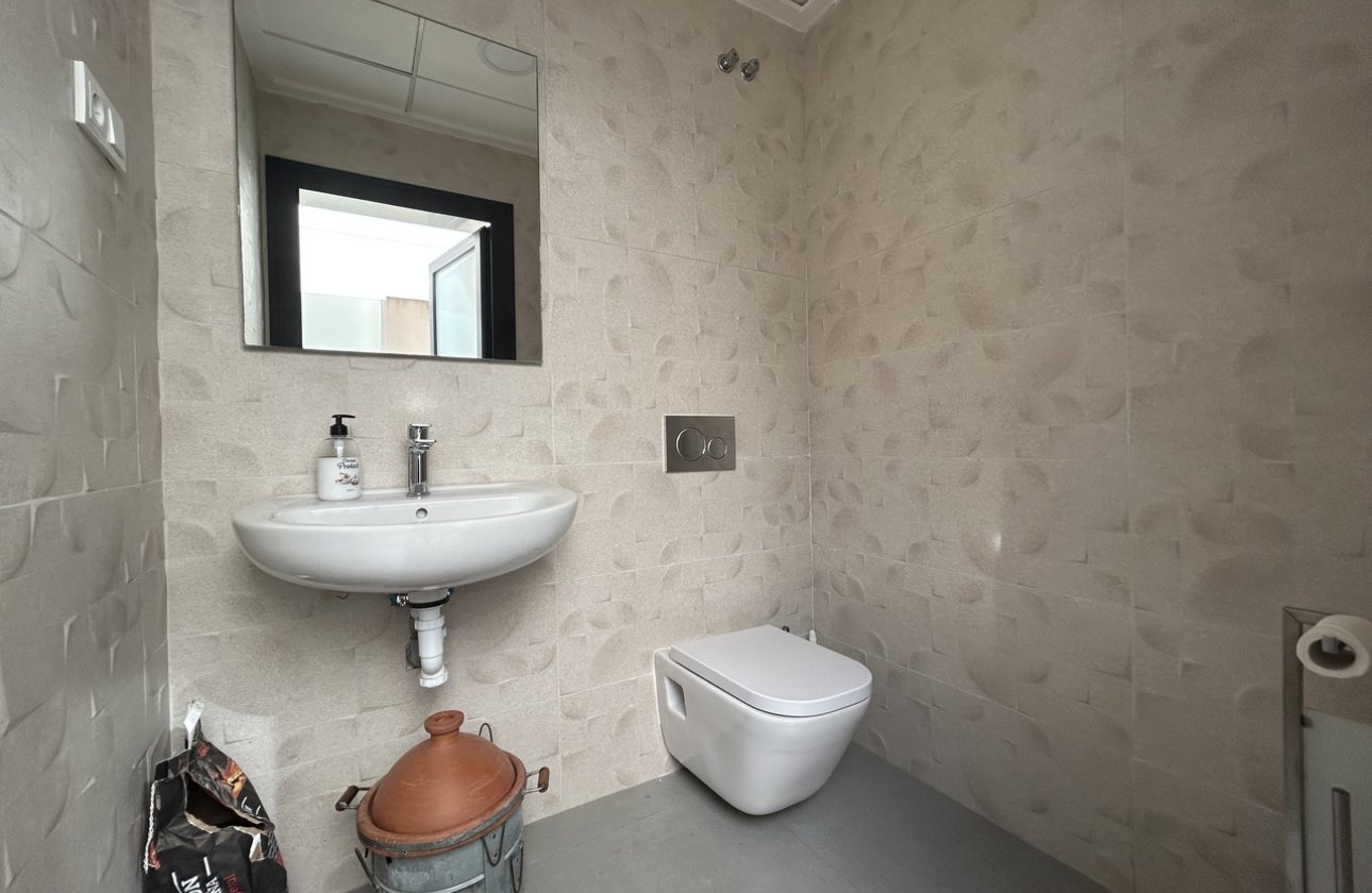 Resale - Villa - Los Balcones