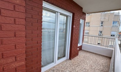 Reventa - Apartamento / piso - Orihuela Costa - Punta Prima