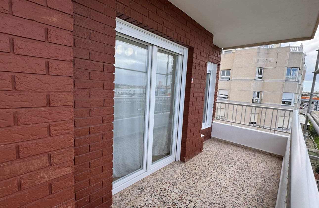 Resale - Penthouse - Punta Prima