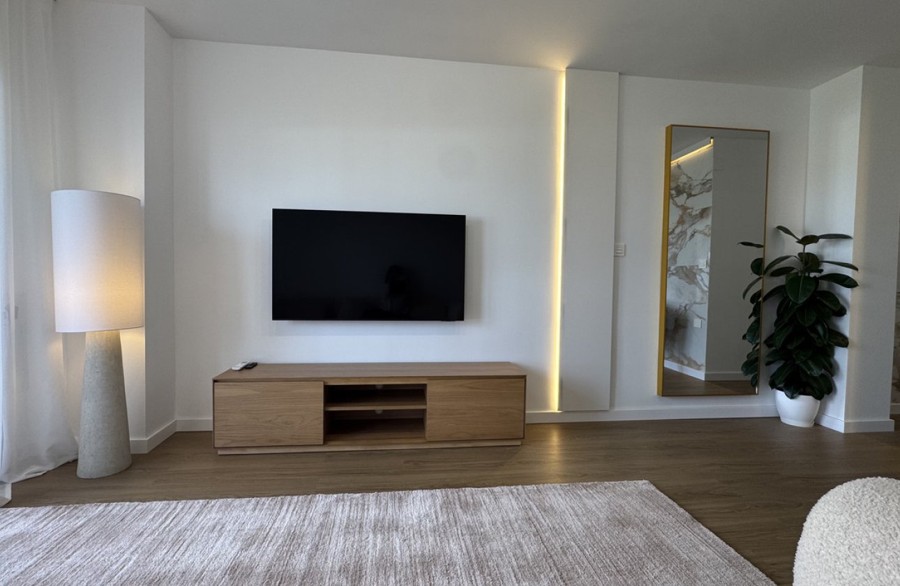 Resale - Penthouse - Punta Prima