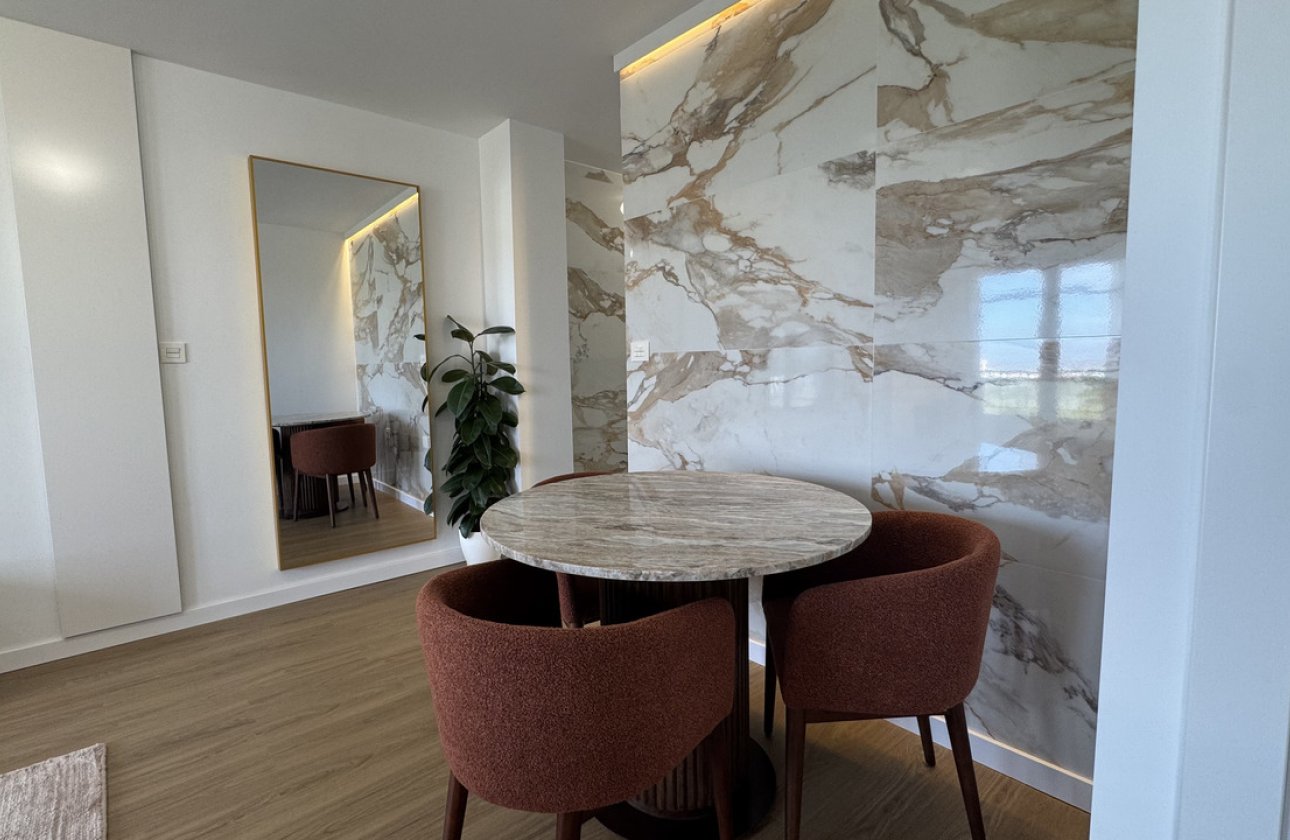 Resale - Penthouse - Punta Prima