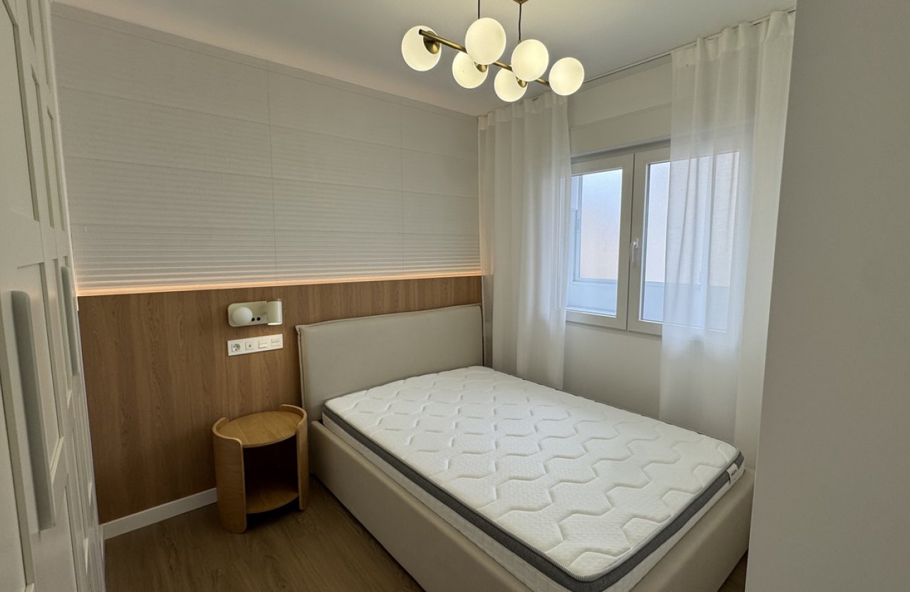 Resale - Penthouse - Punta Prima