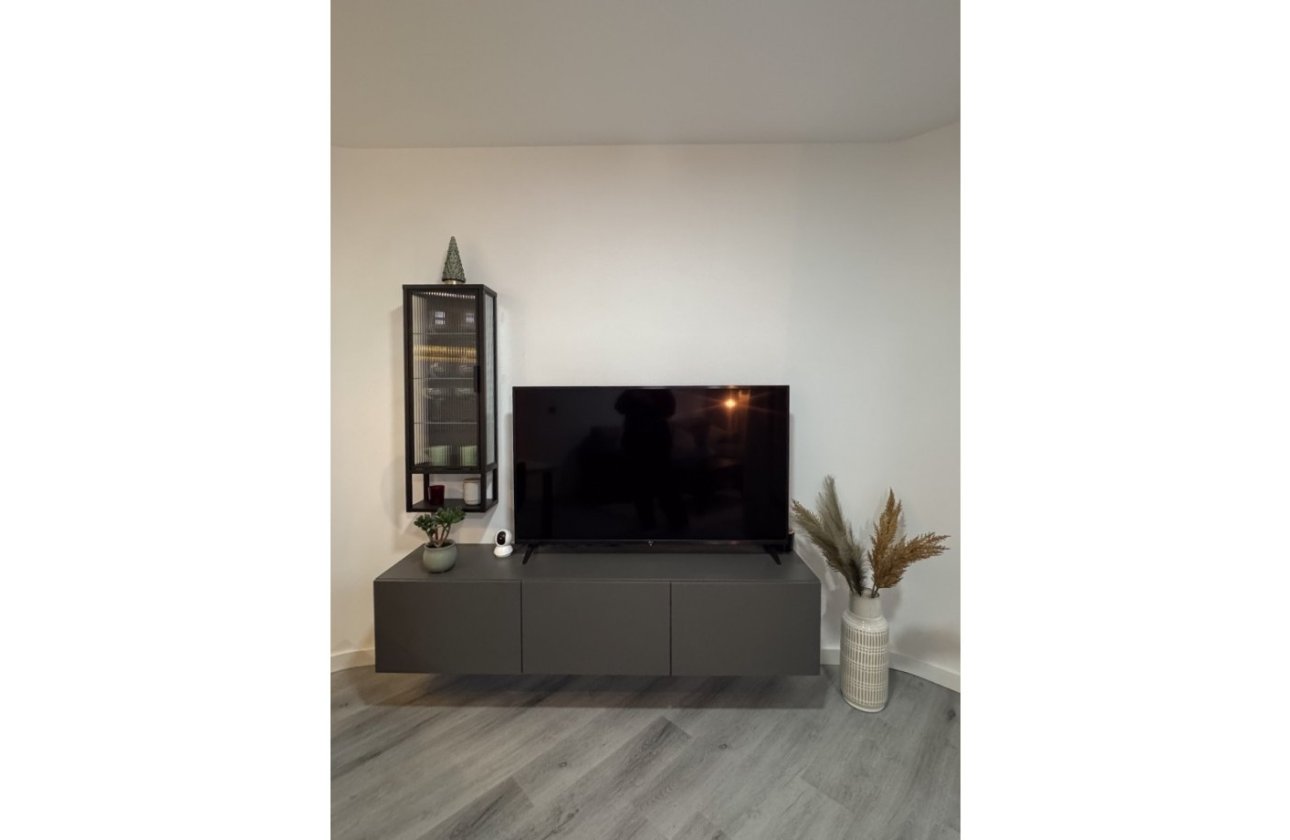 Resale - Apartment / flat - Torrevieja