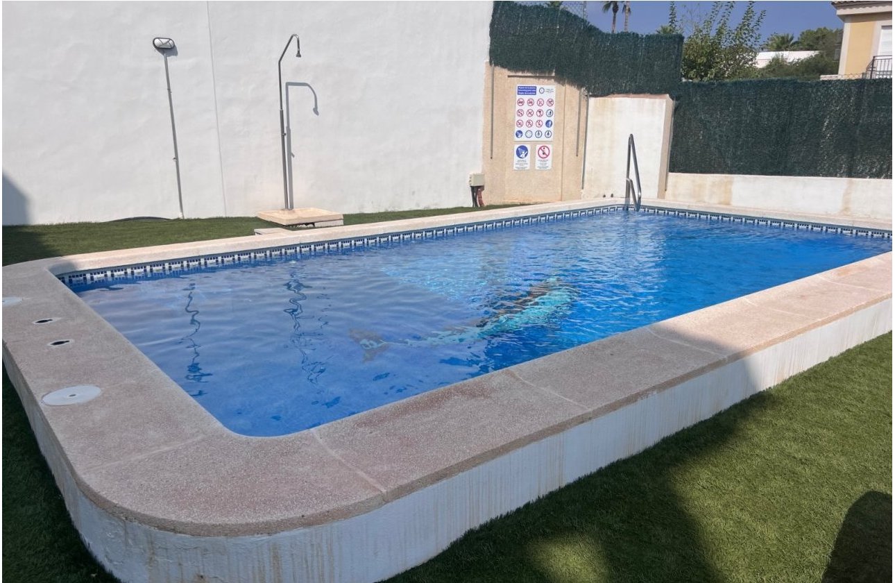 Resale - Villa - Pinar de Campoverde