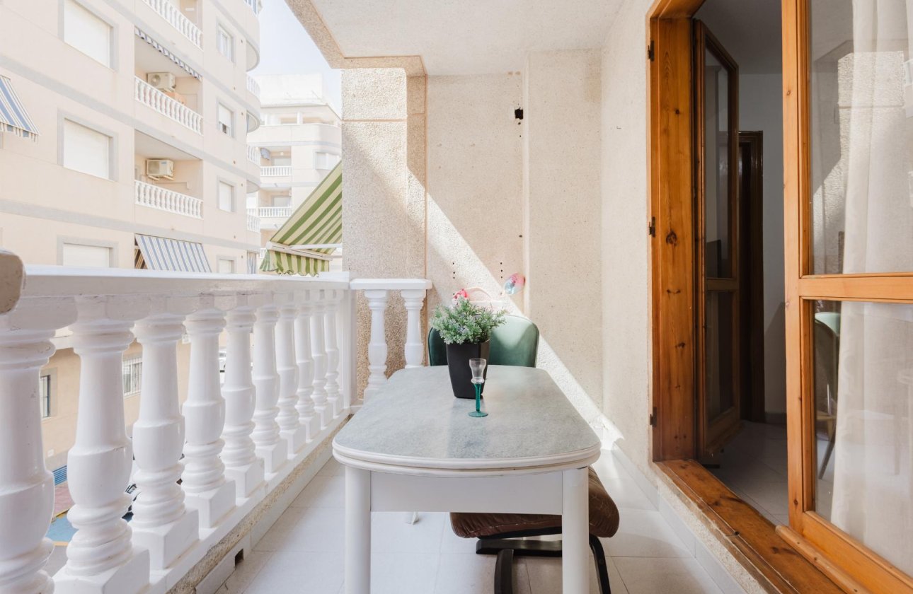 Reventa - Apartamento / piso - Torrevieja - Playa del Acequión