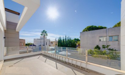 Reventa - Villa - Torrevieja - Los Balcones