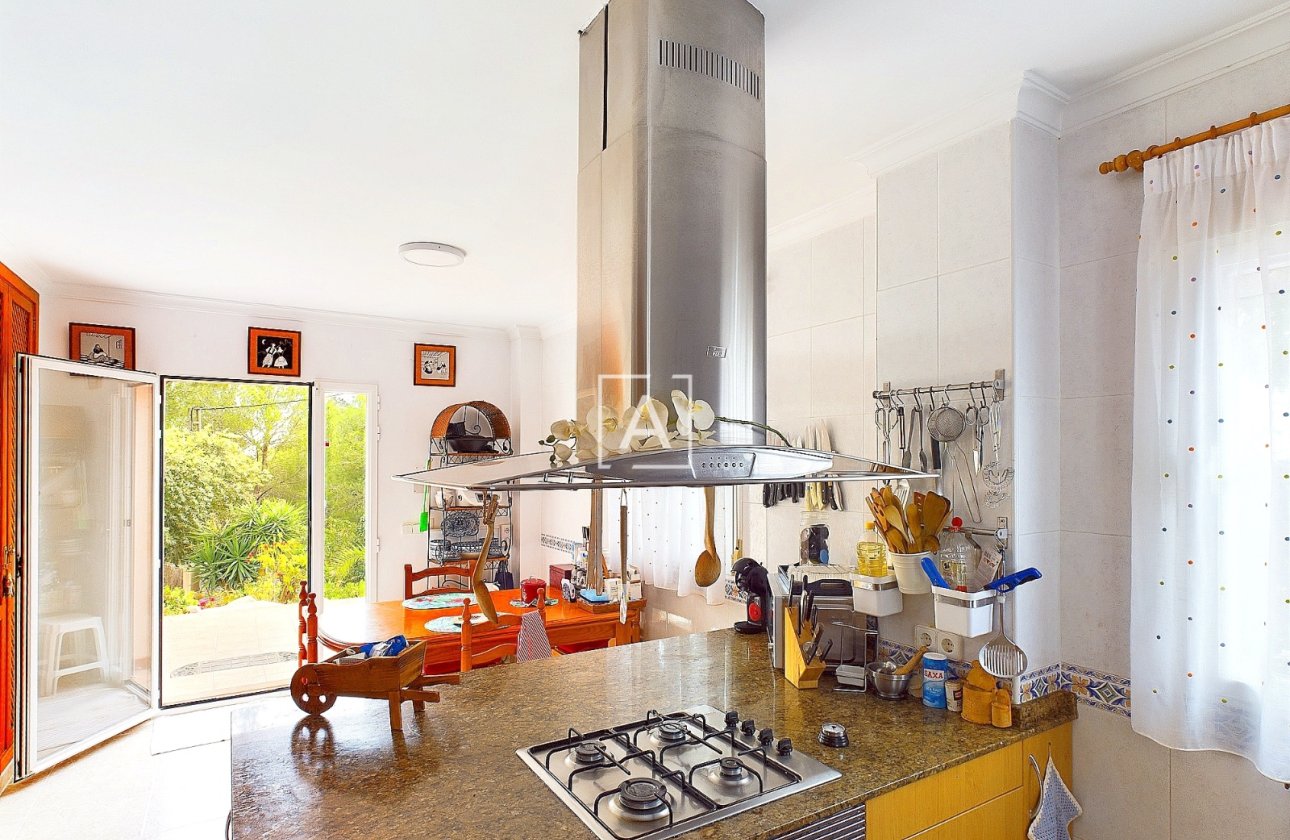 Resale - Villa - Pinar de Campoverde