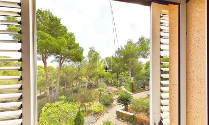 Resale - Villa - Pinar de Campoverde