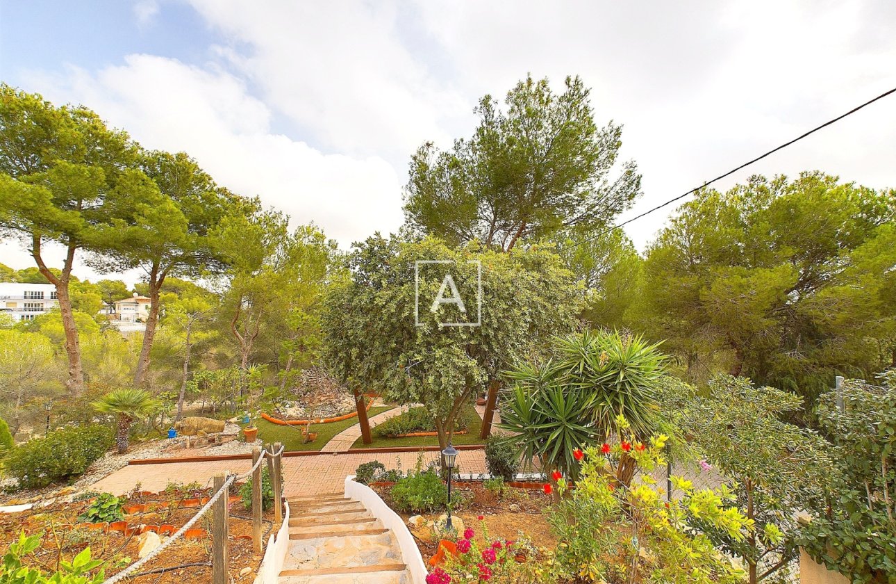 Resale - Villa - Pinar de Campoverde