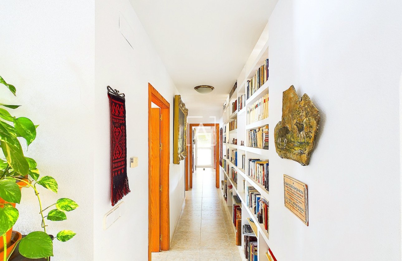 Resale - Villa - Pinar de Campoverde