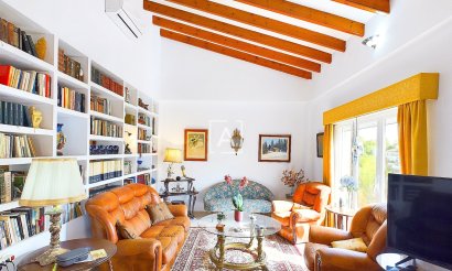 Resale - Villa - Pinar de Campoverde