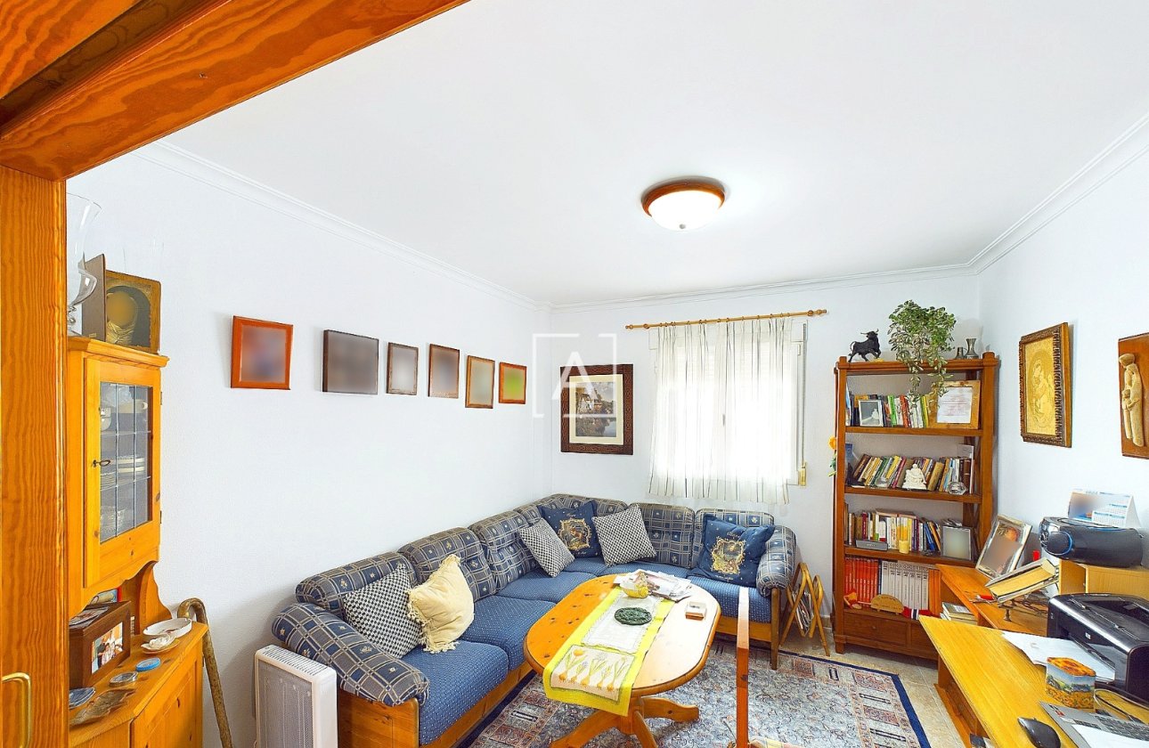 Resale - Villa - Pinar de Campoverde