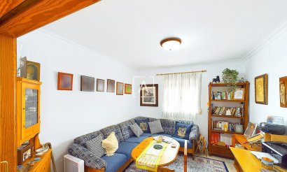 Resale - Villa - Pinar de Campoverde