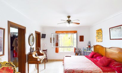 Resale - Villa - Pinar de Campoverde