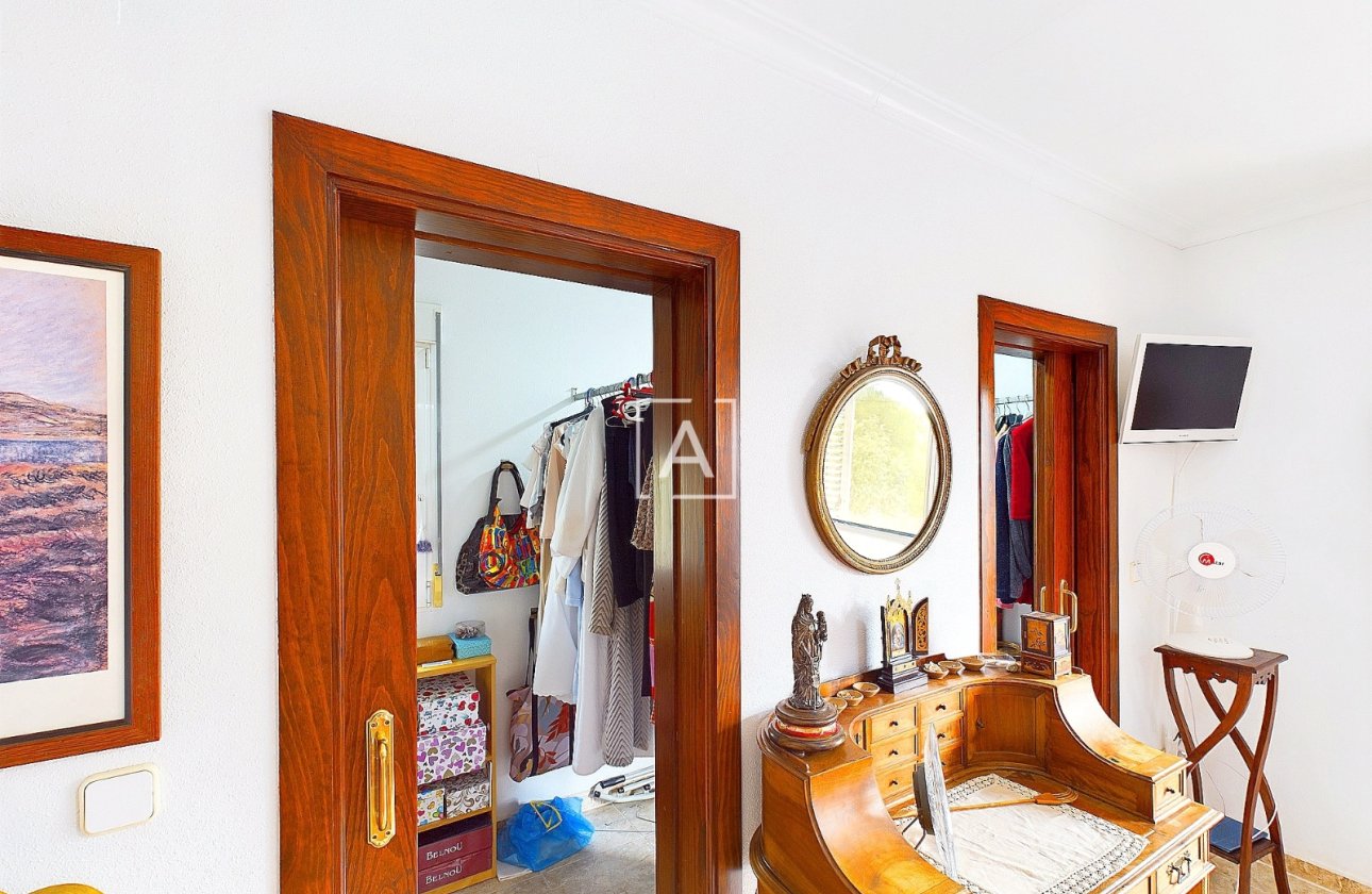 Resale - Villa - Pinar de Campoverde