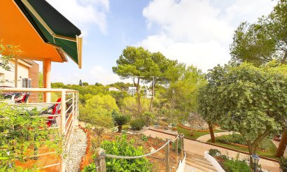 Resale - Villa - Pinar de Campoverde