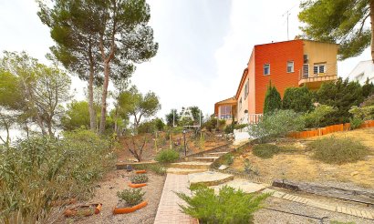 Resale - Villa - Pinar de Campoverde