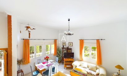 Resale - Villa - Pinar de Campoverde