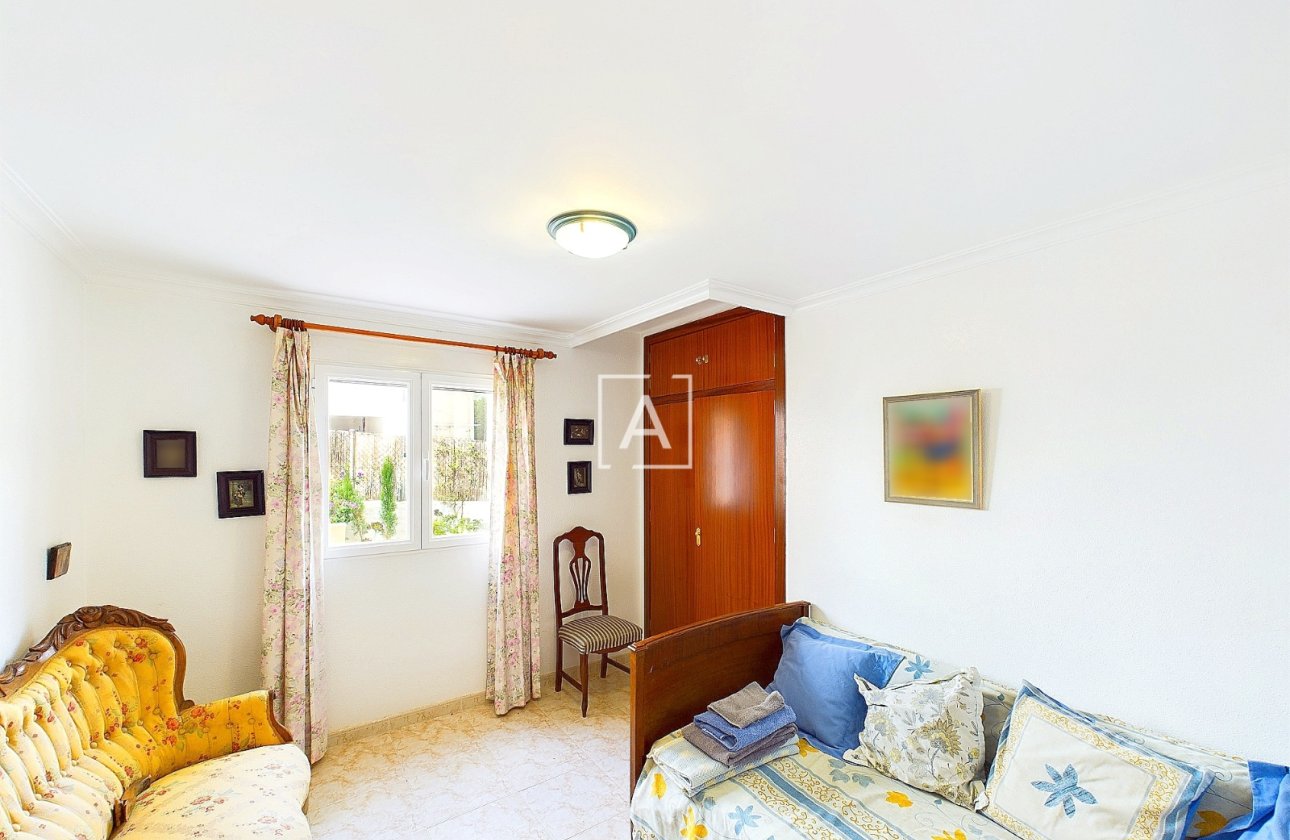 Resale - Villa - Pinar de Campoverde