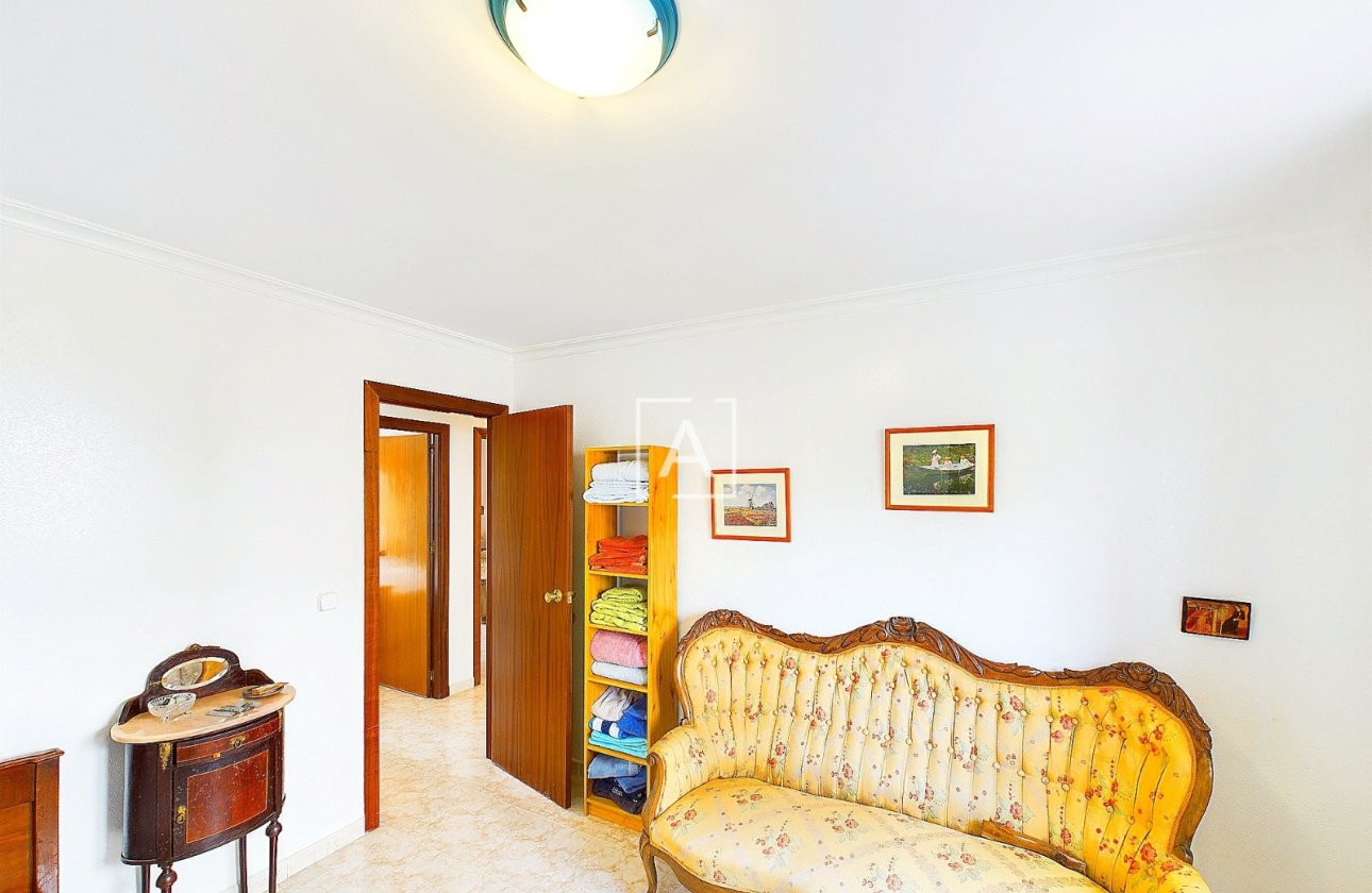 Resale - Villa - Pinar de Campoverde
