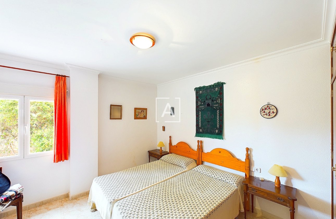 Resale - Villa - Pinar de Campoverde