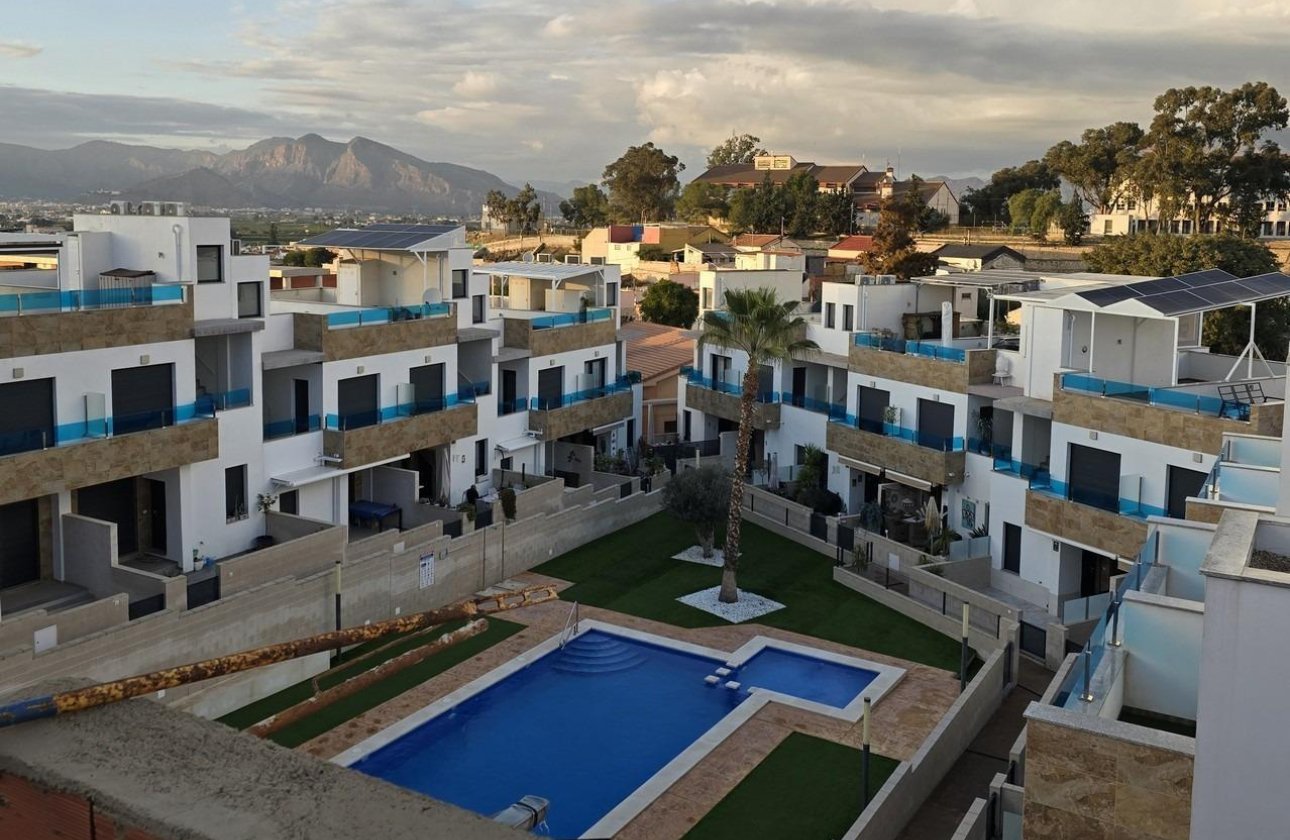 Obra nueva - Adosado - Bigastro - pueblo