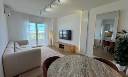 Reventa - Apartamento / piso - Torrevieja - Punta prima