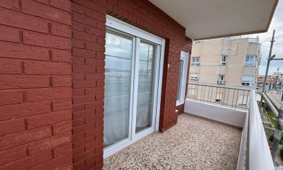 Reventa - Apartamento / piso - Torrevieja - Punta prima