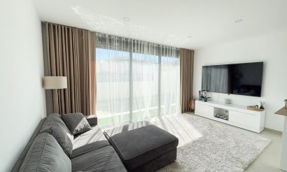 Reventa - Villa - Benijofar