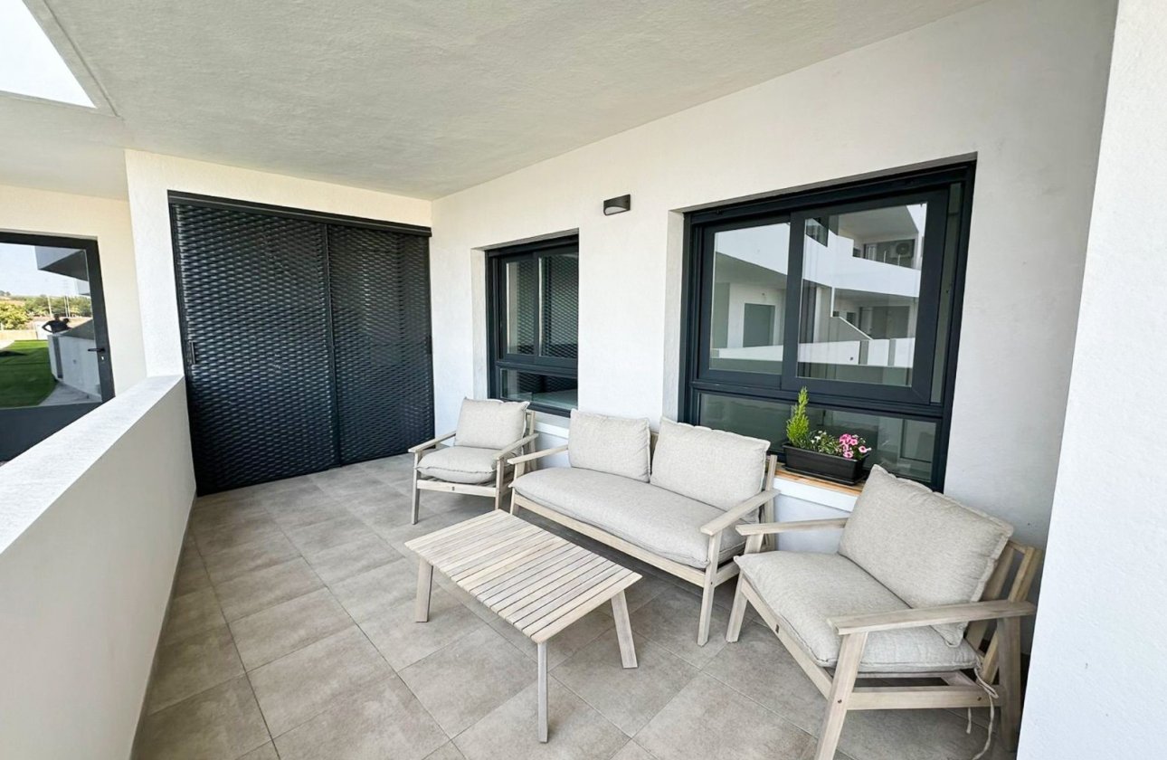 Reventa - Apartamento / piso - San Miguel de Salinas - Urbanizaciones