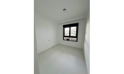 Reventa - Apartamento / piso - San Miguel de Salinas - Urbanizaciones