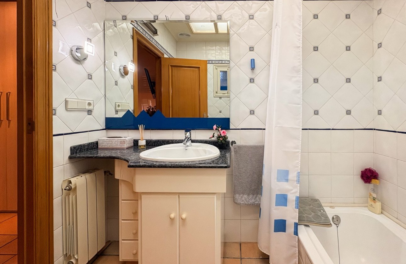 Reventa - Villa - Elche - Altzabares Alto