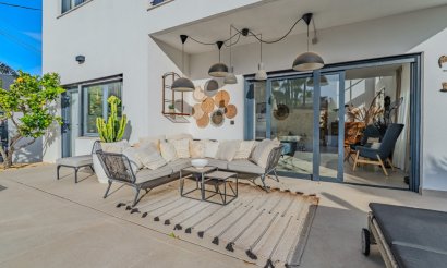 Resale - Villa - Alicante - Cabo de las Huertas