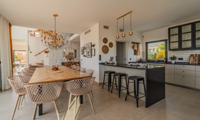 Resale - Villa - Alicante - Cabo de las Huertas